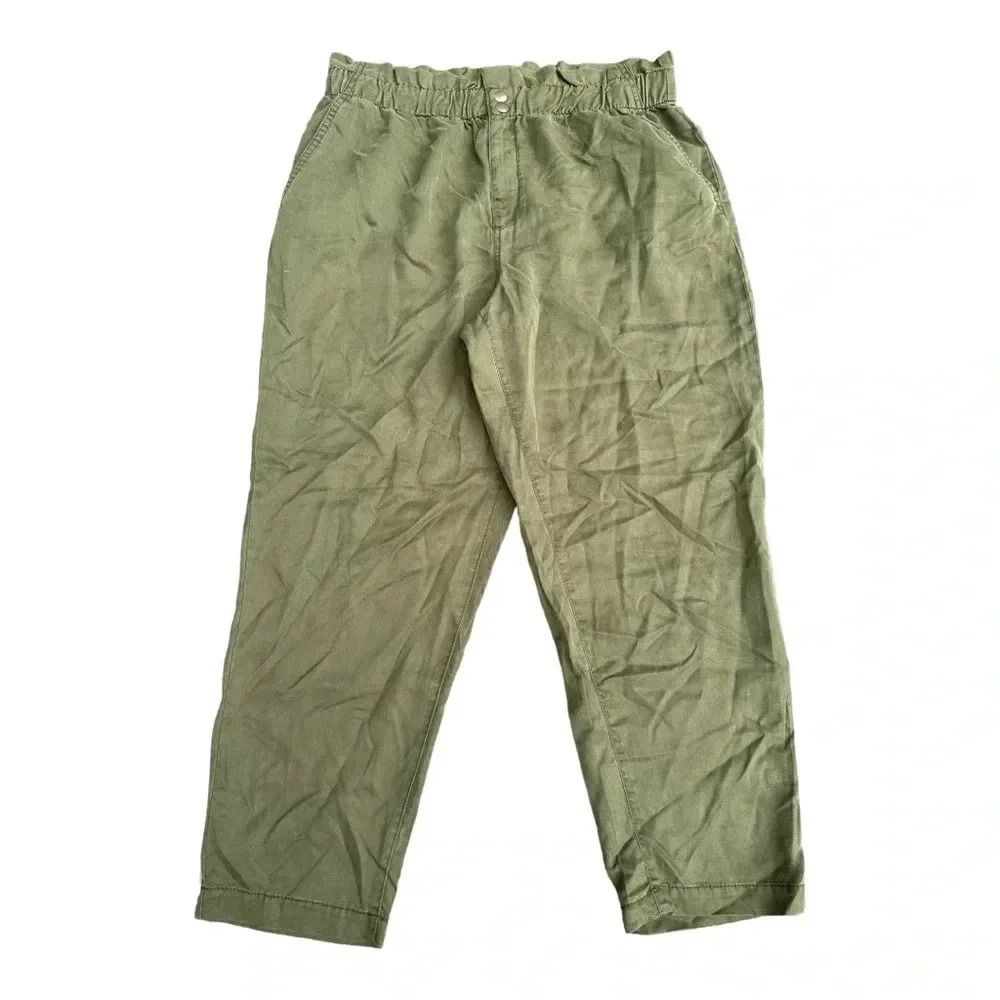 LOFT Green Paper Bag Pants // Size Medium